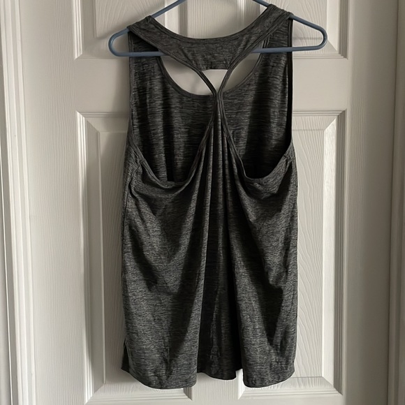 Champion duo dry athletic tank top XL - Picture 4 of 7